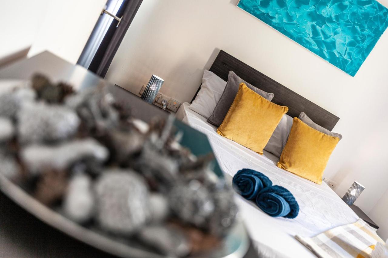 Z4 - Seafront Apartment St. Paul's Bay Dış mekan fotoğraf
